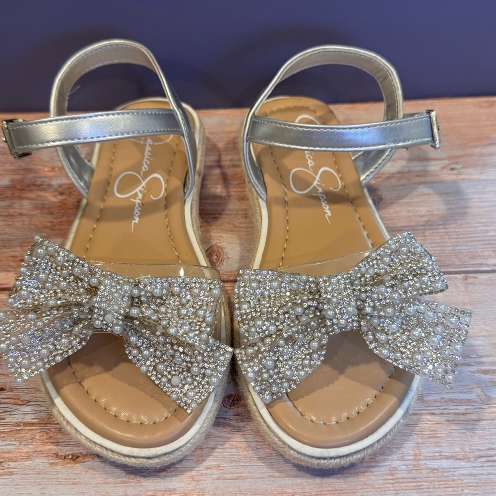Jessica Simpson Silver Glitter Bow Kids Sandals